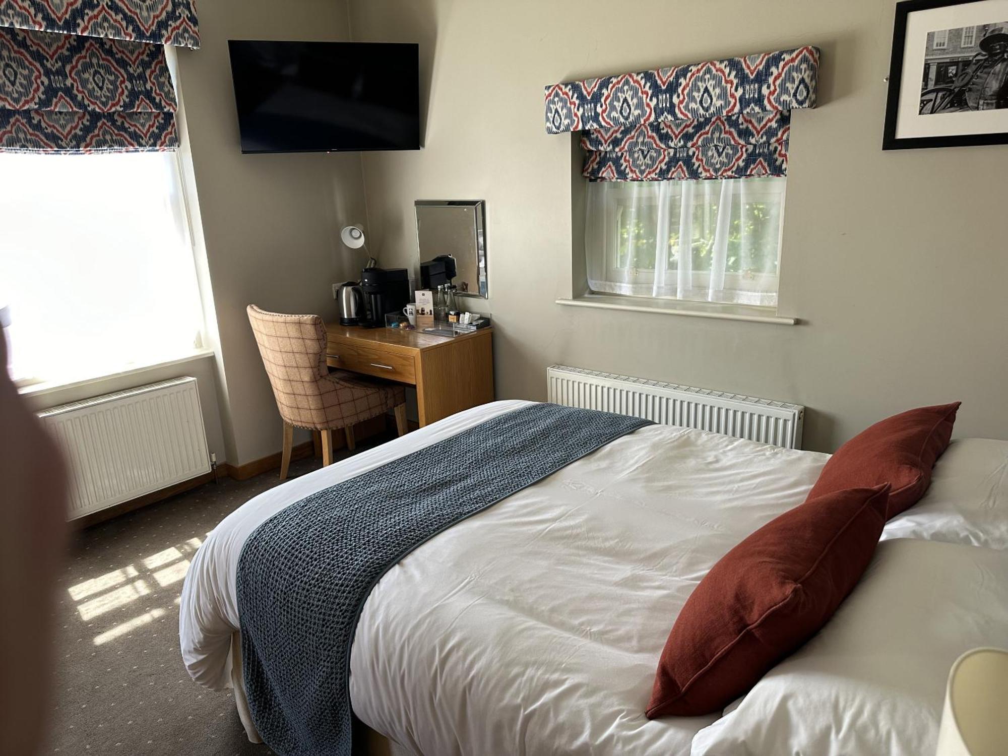 The Mitre Inn Knaresborough Bagian luar foto