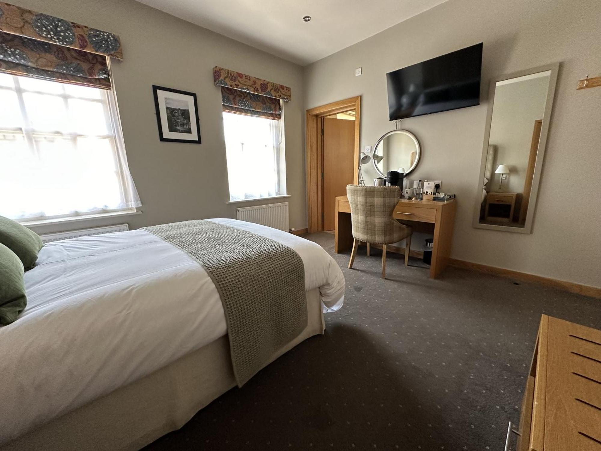 The Mitre Inn Knaresborough Bagian luar foto