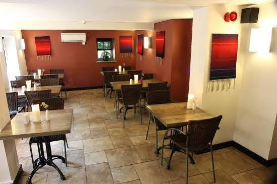 The Mitre Inn Knaresborough Bagian luar foto